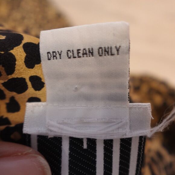 Clio Women 12 Blouse Silk Button Front Cheetah Animal Print Long Sleeve - Picture 5 of 7